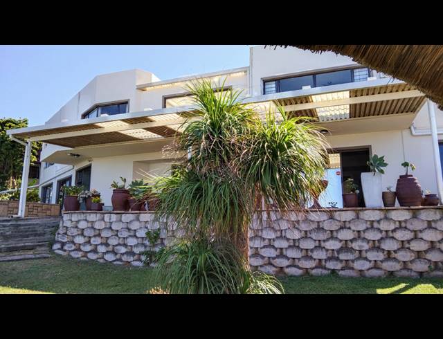 8 BEDROOM HOUSE SOLD IN BLUFF
